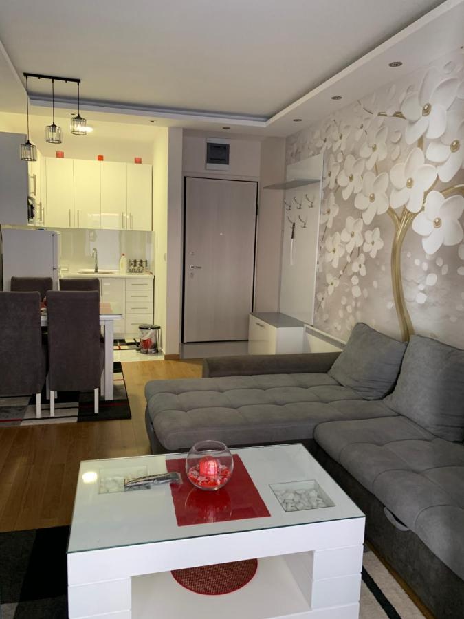 Lux Ss Pekovic Apartment